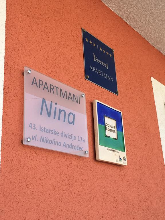 Apartments Nina Umago Esterno foto